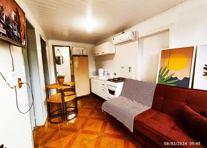 Microcasa Com Vista Para O Cristo